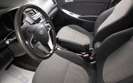 Hyundai Solaris II рестайлинг, 2011 год, 819 000 рублей, 5 фотография