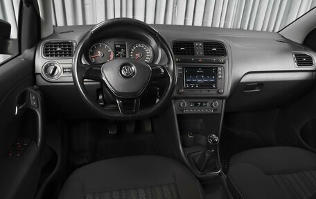 Volkswagen Polo VI (EU Market), 2016 год, 1 399 000 рублей, 6 фотография