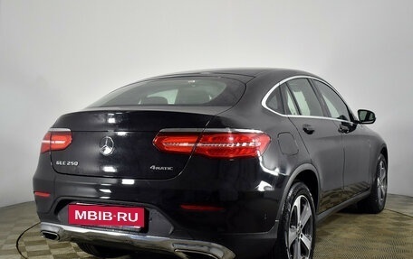 Mercedes-Benz GLC Coupe, 2018 год, 3 500 000 рублей, 4 фотография