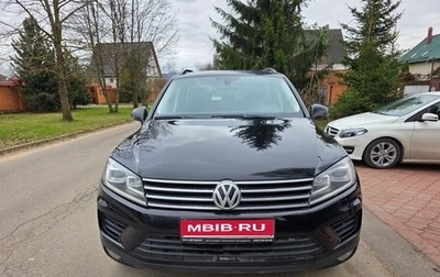 Volkswagen Touareg III, 2015 год, 2 700 000 рублей, 1 фотография