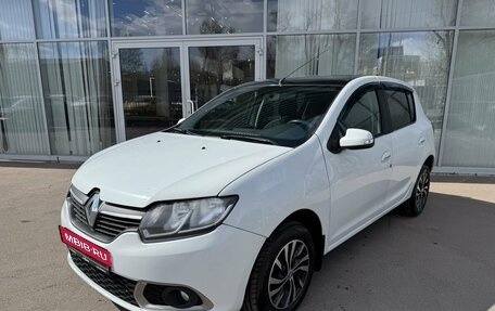 Renault Sandero II рестайлинг, 2014 год, 677 000 рублей, 1 фотография