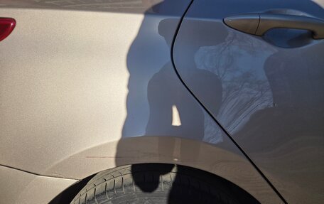 Hyundai Solaris II рестайлинг, 2013 год, 900 000 рублей, 3 фотография