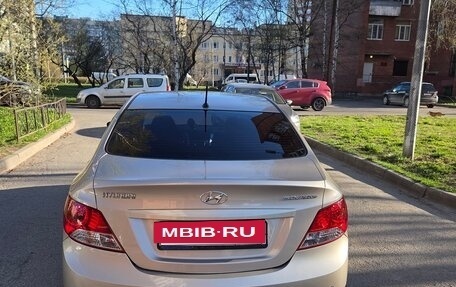 Hyundai Solaris II рестайлинг, 2013 год, 900 000 рублей, 9 фотография