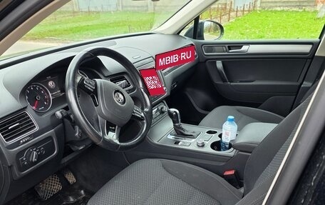 Volkswagen Touareg III, 2015 год, 2 700 000 рублей, 7 фотография