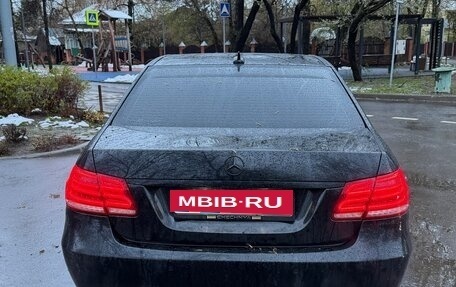 Mercedes-Benz E-Класс, 2013 год, 2 700 000 рублей, 4 фотография