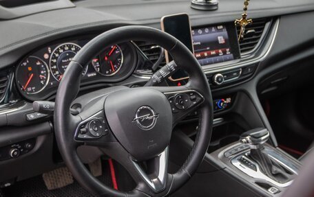 Opel Insignia II рестайлинг, 2017 год, 1 750 000 рублей, 24 фотография