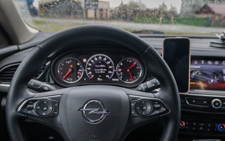 Opel Insignia II рестайлинг, 2017 год, 1 750 000 рублей, 33 фотография