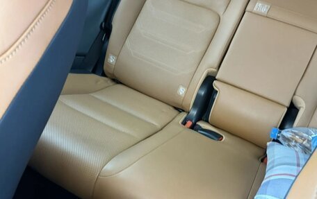 Lexus NX I, 2018 год, 4 500 000 рублей, 12 фотография