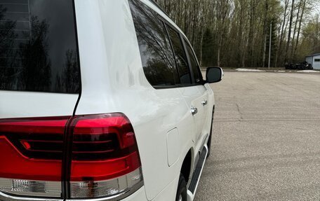 Toyota Land Cruiser 200, 2016 год, 6 100 000 рублей, 5 фотография