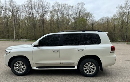 Toyota Land Cruiser 200, 2016 год, 6 100 000 рублей, 8 фотография