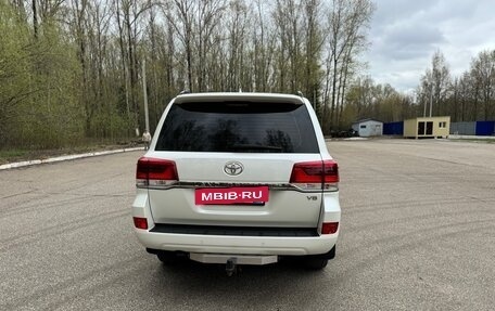 Toyota Land Cruiser 200, 2016 год, 6 100 000 рублей, 6 фотография