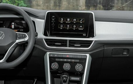 Volkswagen T-Roc I, 2025 год, 2 249 000 рублей, 6 фотография