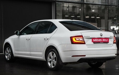 Skoda Octavia, 2017 год, 1 900 000 рублей, 6 фотография