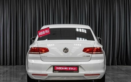 Volkswagen Passat B8 рестайлинг, 2016 год, 1 605 000 рублей, 4 фотография