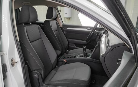 Volkswagen Passat B8 рестайлинг, 2016 год, 1 605 000 рублей, 8 фотография