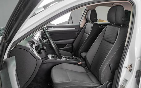 Volkswagen Passat B8 рестайлинг, 2016 год, 1 605 000 рублей, 10 фотография