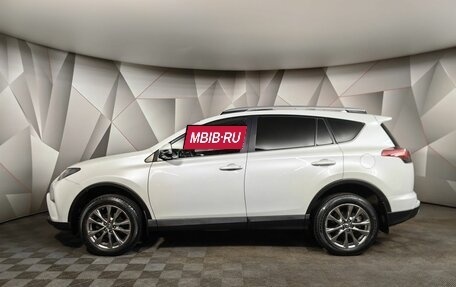 Toyota RAV4, 2018 год, 3 255 000 рублей, 5 фотография