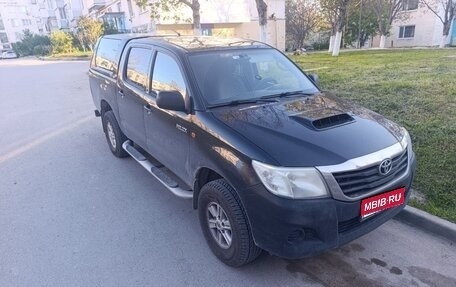 Toyota Hilux VII, 2012 год, 2 100 000 рублей, 1 фотография