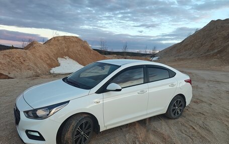 Hyundai Solaris II рестайлинг, 2018 год, 1 399 000 рублей, 9 фотография