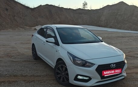 Hyundai Solaris II рестайлинг, 2018 год, 1 399 000 рублей, 8 фотография