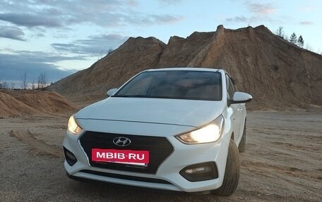 Hyundai Solaris II рестайлинг, 2018 год, 1 399 000 рублей, 7 фотография