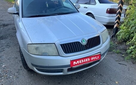 Skoda Superb III рестайлинг, 2007 год, 675 000 рублей, 20 фотография