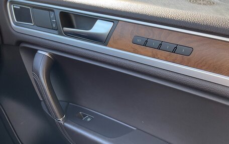 Volkswagen Touareg III, 2013 год, 3 200 000 рублей, 9 фотография