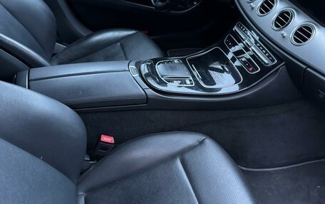 Mercedes-Benz E-Класс, 2022 год, 6 300 000 рублей, 5 фотография