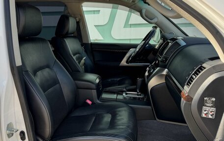 Toyota Land Cruiser 200, 2012 год, 4 099 000 рублей, 10 фотография