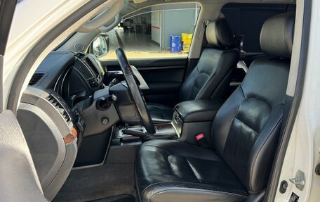 Toyota Land Cruiser 200, 2012 год, 4 099 000 рублей, 14 фотография