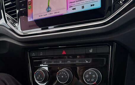 Volkswagen T-Roc I, 2021 год, 2 250 000 рублей, 6 фотография