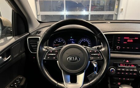 KIA Sportage IV рестайлинг, 2019 год, 2 500 000 рублей, 10 фотография
