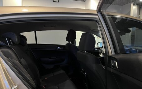 KIA Sportage IV рестайлинг, 2019 год, 2 500 000 рублей, 26 фотография