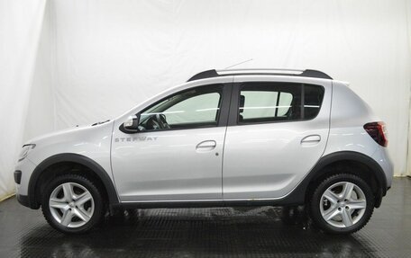 Renault Sandero II рестайлинг, 2015 год, 888 000 рублей, 8 фотография