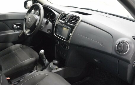 Renault Sandero II рестайлинг, 2015 год, 888 000 рублей, 12 фотография