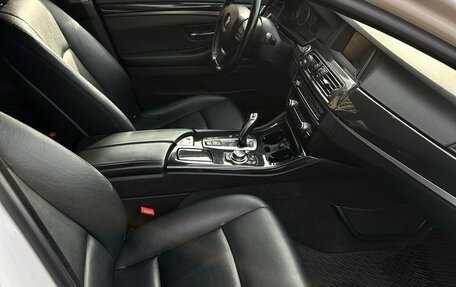 BMW 5 серия, 2013 год, 1 850 000 рублей, 13 фотография