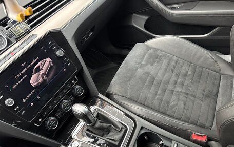 Volkswagen Passat B8 рестайлинг, 2018 год, 2 650 000 рублей, 17 фотография