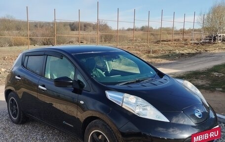 Nissan Leaf I, 2016 год, 900 000 рублей, 5 фотография