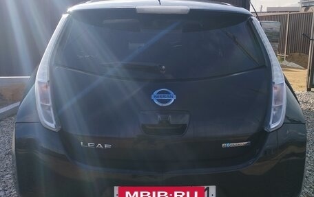 Nissan Leaf I, 2016 год, 900 000 рублей, 16 фотография