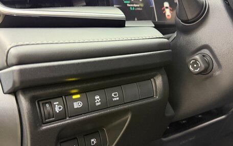 Toyota Camry, 2026 год, 4 200 000 рублей, 21 фотография