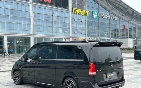 Mercedes-Benz Vito, 2022 год, 6 100 000 рублей, 5 фотография