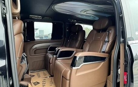 Mercedes-Benz Vito, 2022 год, 6 100 000 рублей, 9 фотография