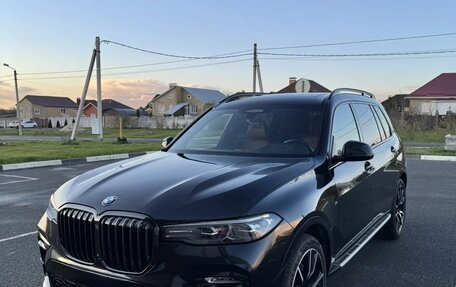 BMW X7, 2022 год, 9 100 рублей, 2 фотография