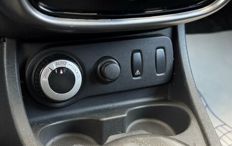 Renault Duster I рестайлинг, 2015 год, 1 075 000 рублей, 22 фотография