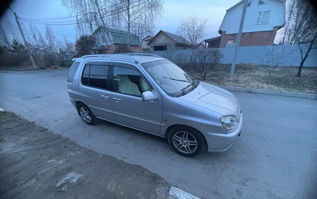 Toyota Raum I, 1999 год, 420 000 рублей, 3 фотография