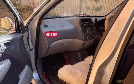 Toyota Raum I, 1999 год, 420 000 рублей, 11 фотография