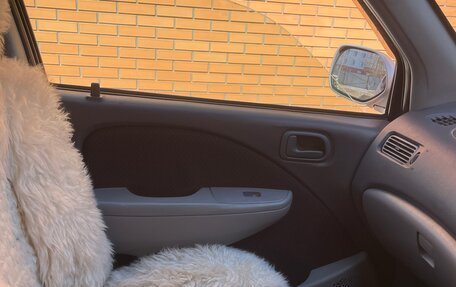 Toyota Raum I, 1999 год, 420 000 рублей, 37 фотография