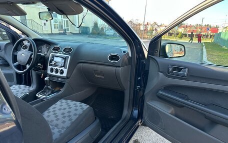 Ford Focus II рестайлинг, 2006 год, 365 000 рублей, 9 фотография