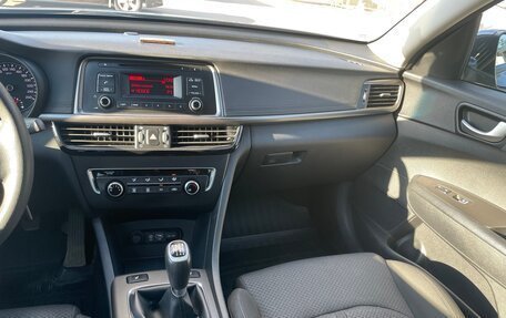 KIA Optima IV, 2017 год, 1 530 000 рублей, 14 фотография