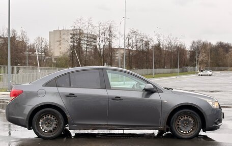 Chevrolet Cruze II, 2010 год, 495 000 рублей, 9 фотография